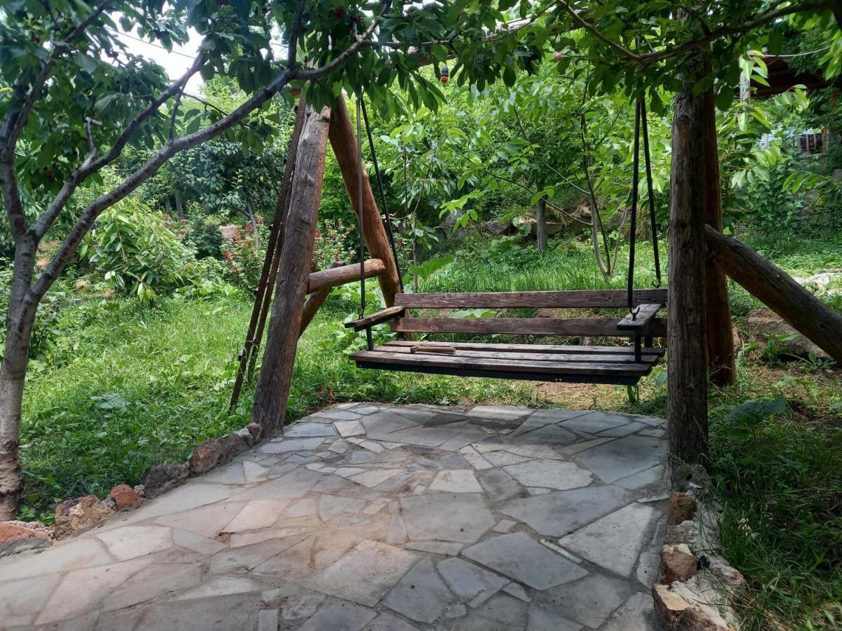 Byurakan Guesthouse & Cottage Εξωτερικό φωτογραφία
