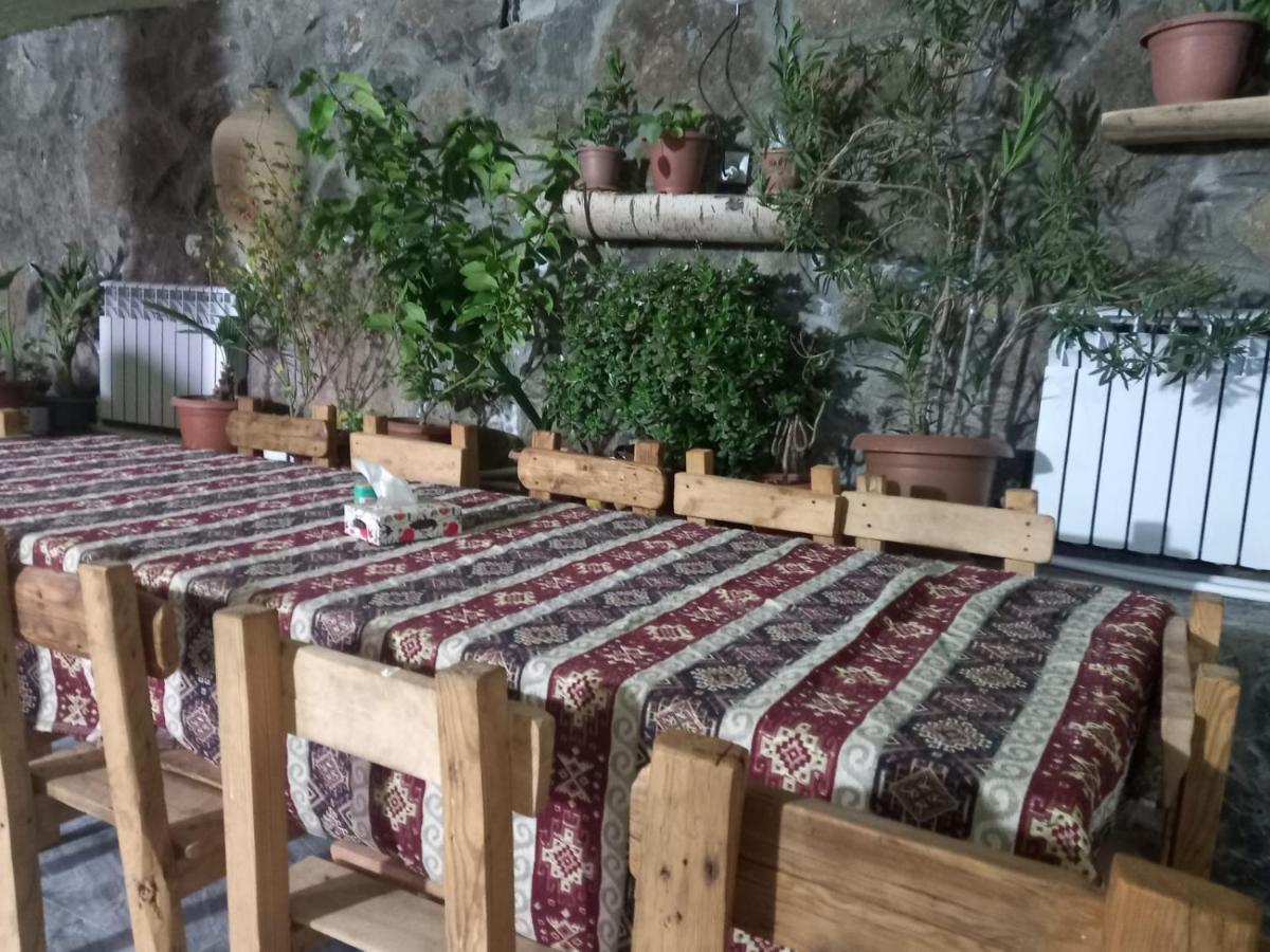 Byurakan Guesthouse & Cottage Εξωτερικό φωτογραφία