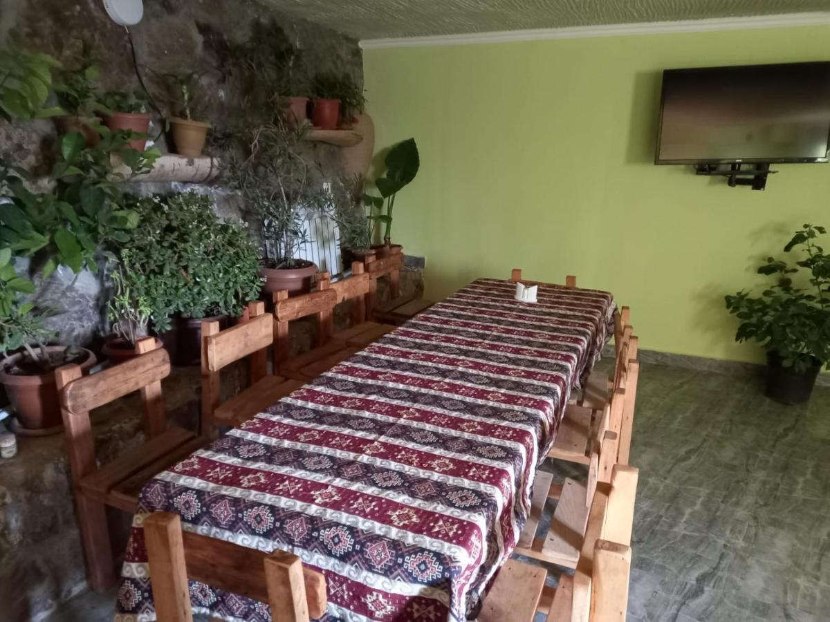 Byurakan Guesthouse & Cottage Εξωτερικό φωτογραφία