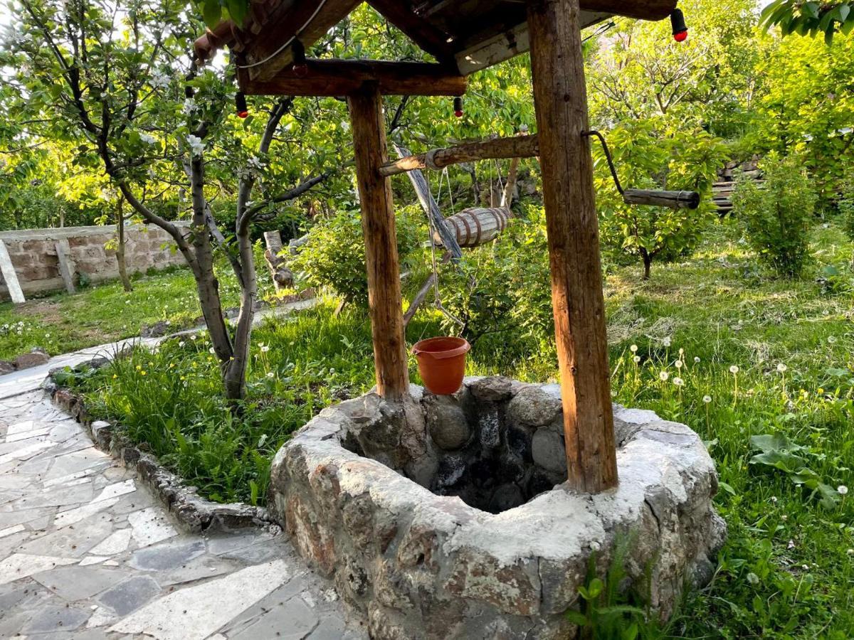 Byurakan Guesthouse & Cottage Εξωτερικό φωτογραφία