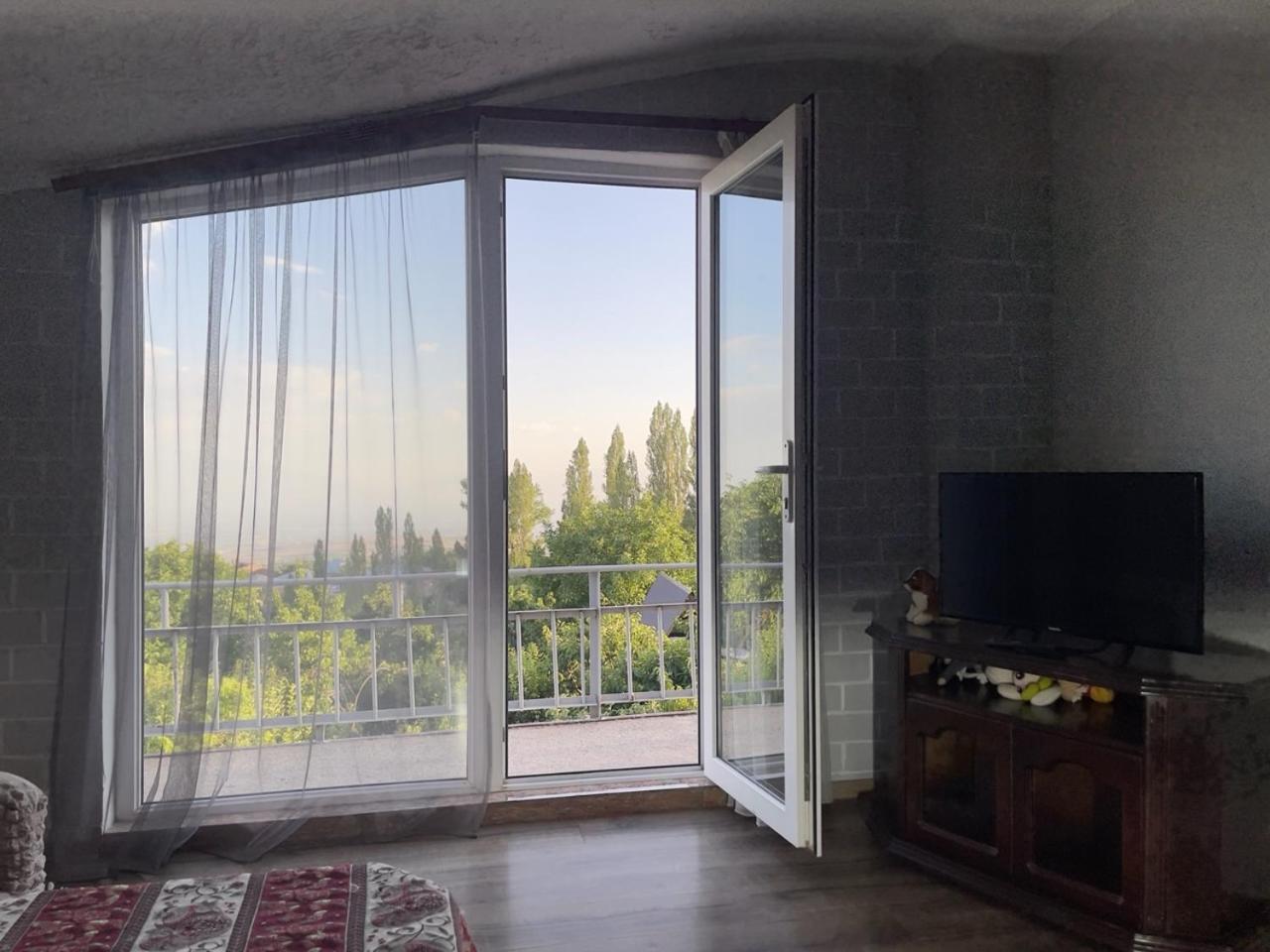 Byurakan Guesthouse & Cottage Εξωτερικό φωτογραφία