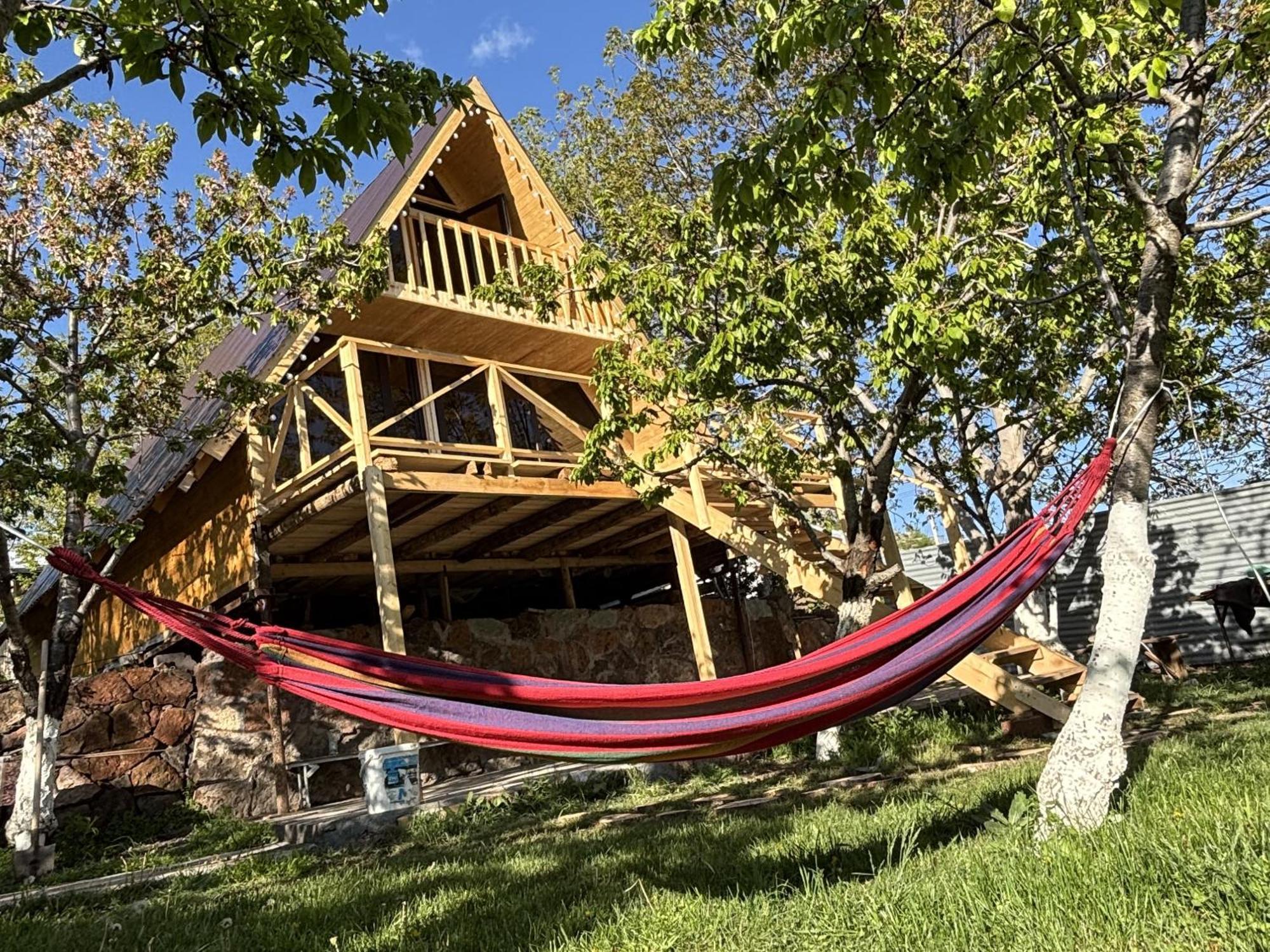 Byurakan Guesthouse & Cottage Εξωτερικό φωτογραφία
